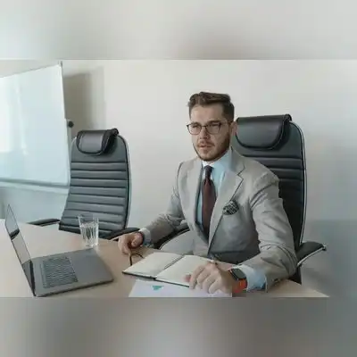 成柏哲